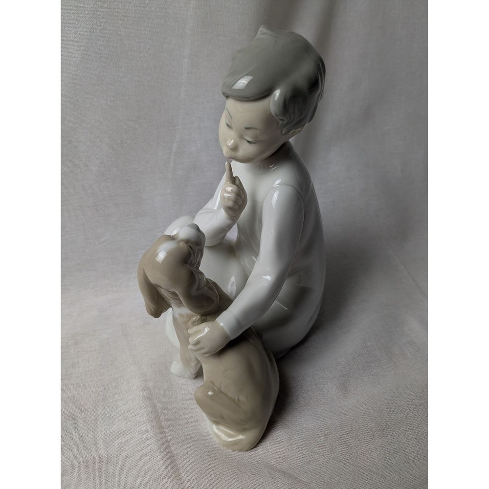 Vintage‎ LLadró "Shh Quiet Puppy" 4522 Boy With Dog Figurine Gloss Spain Retired - Picture 2 of 5